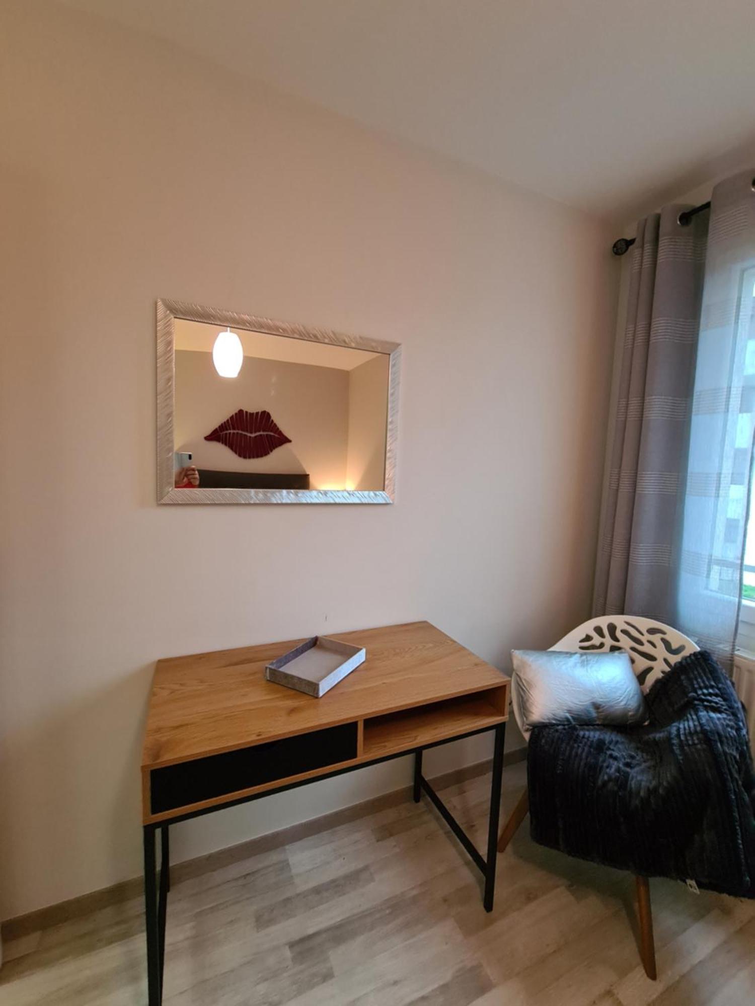 Appartement De Standing Au Centre De Chassieu Εξωτερικό φωτογραφία